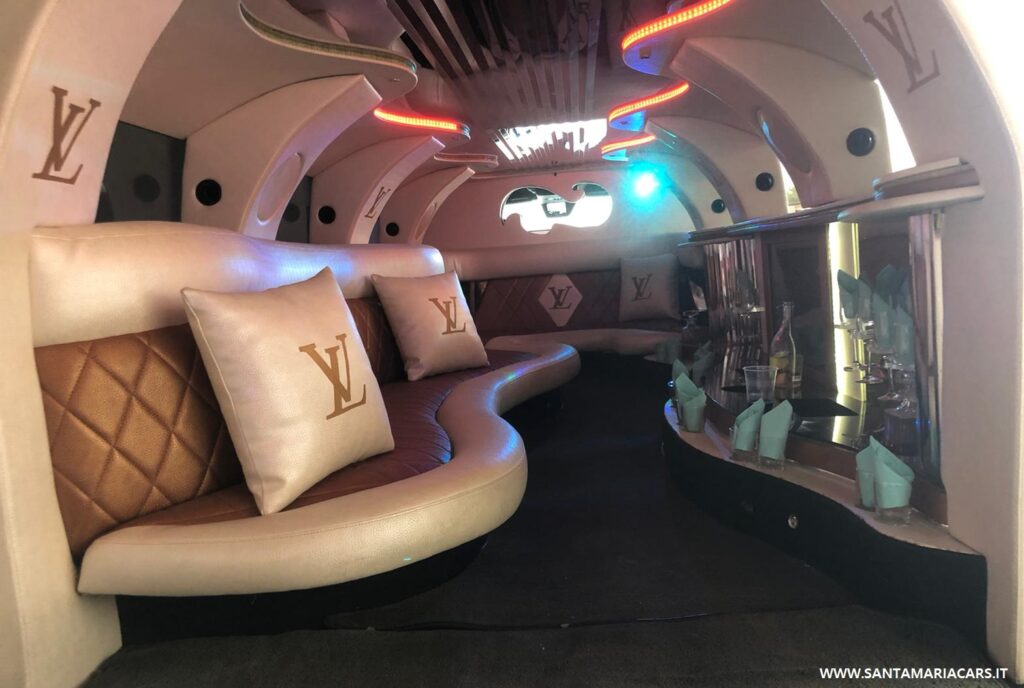 interni h2 limousine